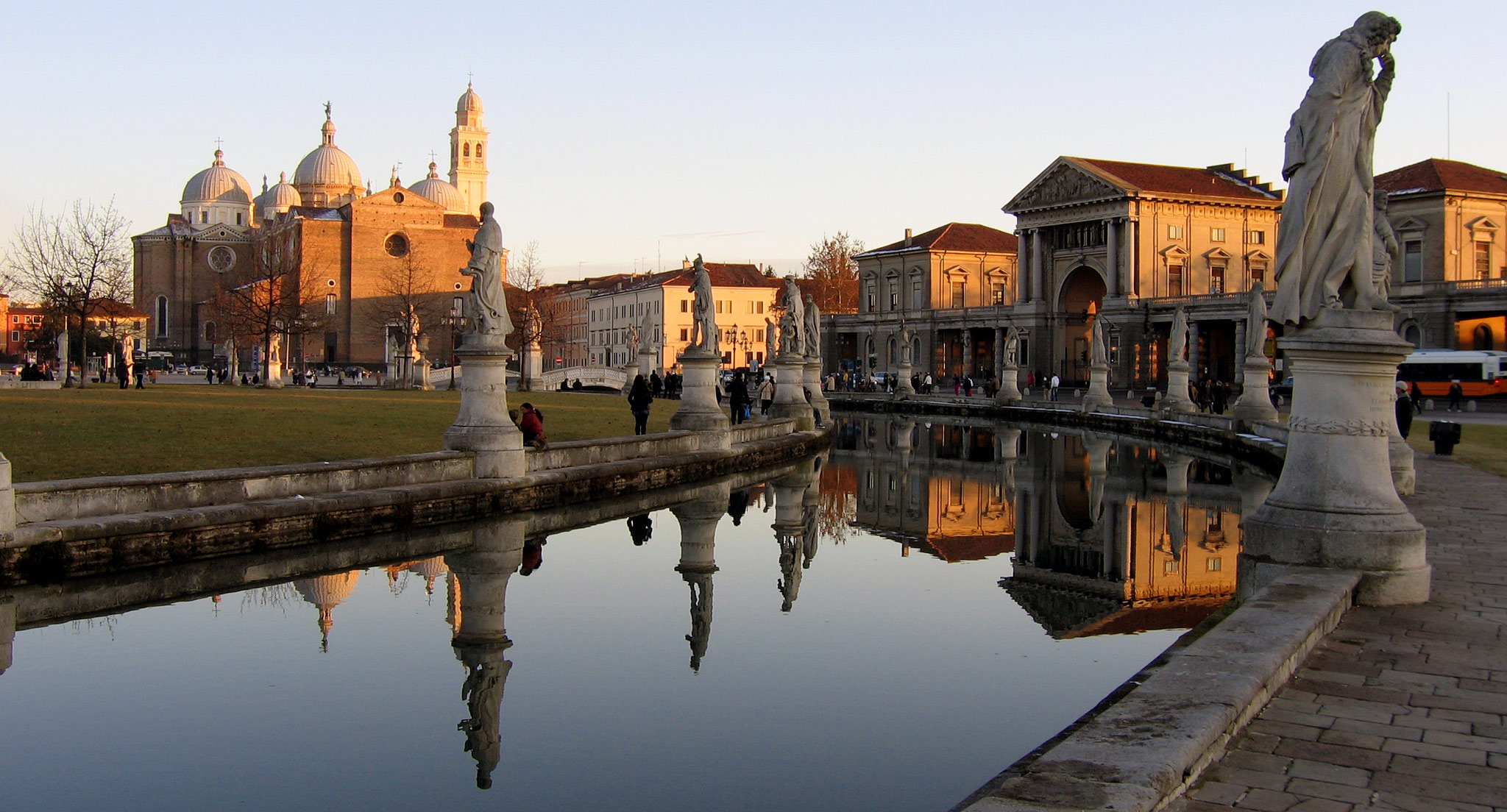 Padova (Photo license: CC BY-NC-SA 2.0)